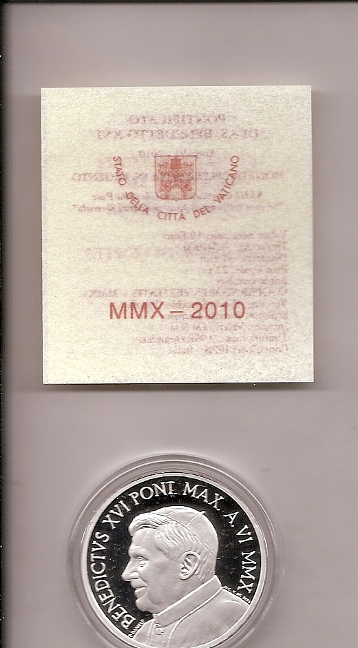 10€ - Estuches Oficiales - Vaticano - Año 2010