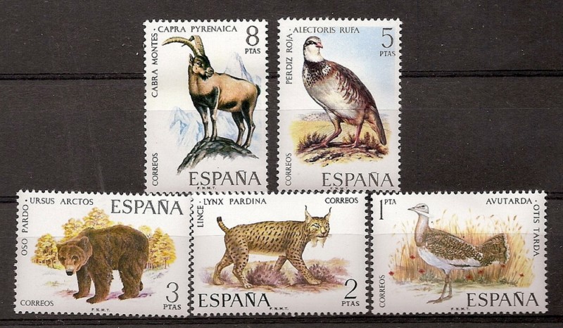 <div>Sellos - Pa&iacute;ses - Espa&ntilde;a - 2&ordm; Cent. (Series Completas) - Estado Espa&ntilde;ol - 1971 - 2036/40 - **</div>